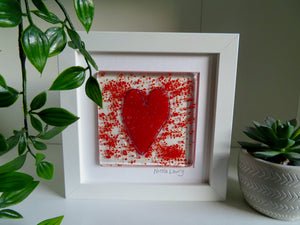 Love is in the air! - Medium Red